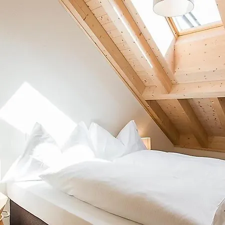 Sleeps 8 Wifi انغلبرغ